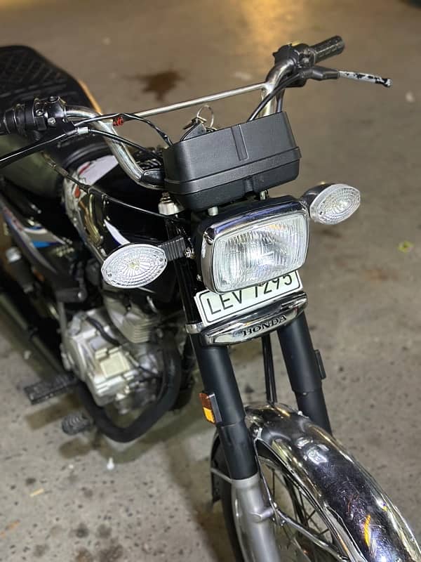 Honda CG 125 black 2