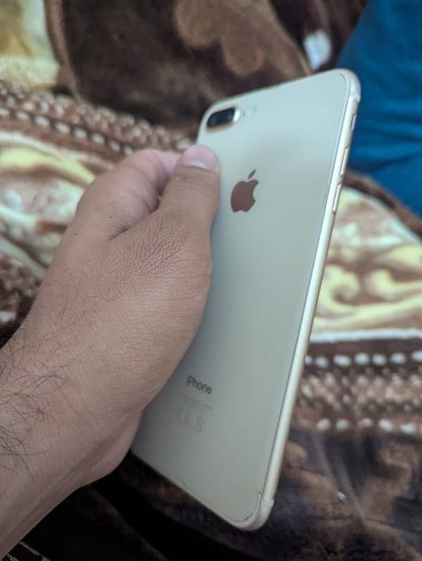 IPhone 8 plus PTA Approved 64GB (Rosegold) 3