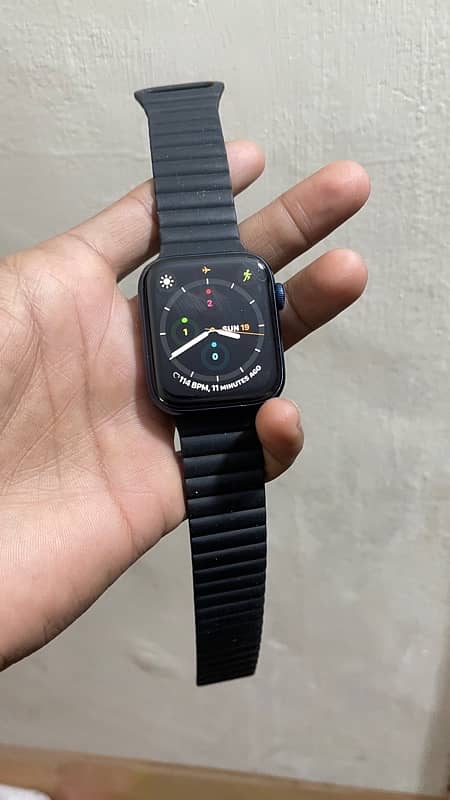 iwatch series 6 with original charger 7