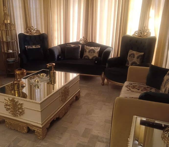 beautiful stylish like new 7 seater sofa set 1