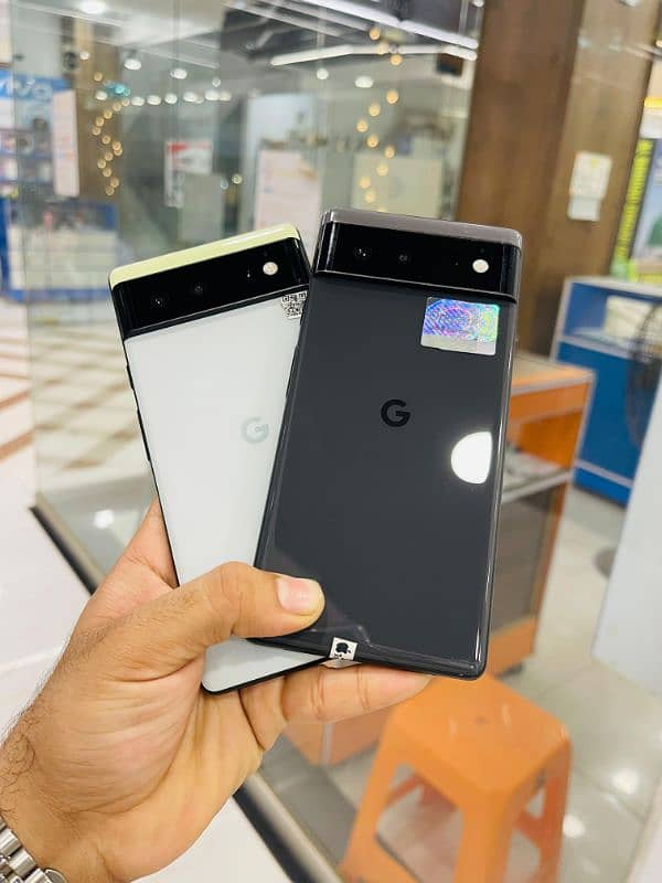 google pixel 6 pta approved 8/128gb 10/10 waterpack 5