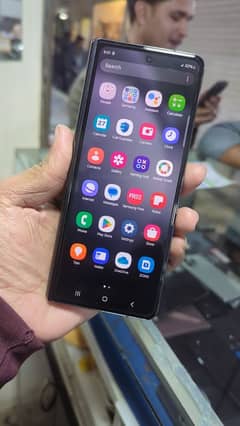 Samsung Z Fold 5 (Spot)