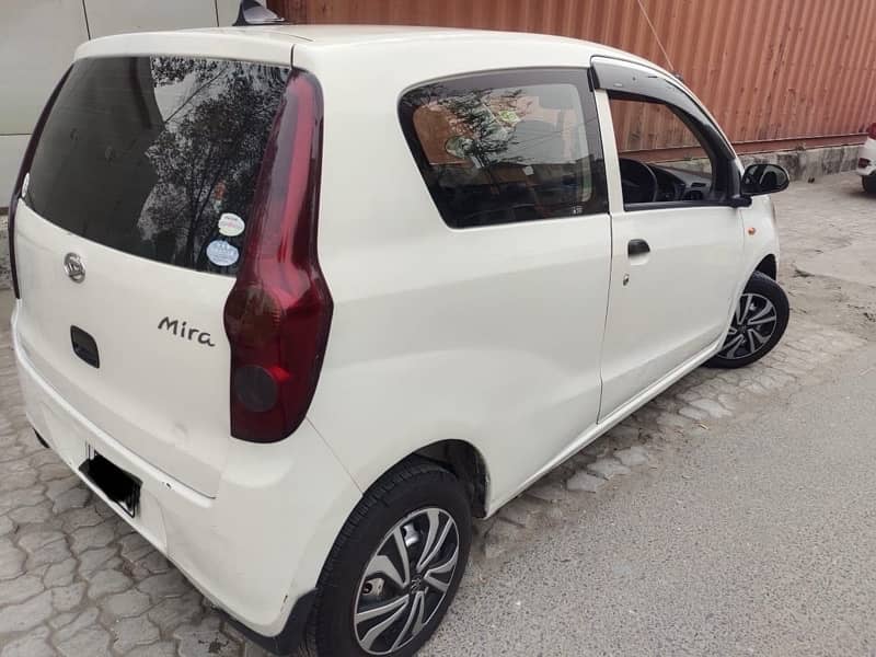 Daihatsu Mira 2009 two doors 2