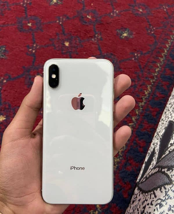 Iphone X (jv) 256 GB  Battery health 76  10/10 condition 3