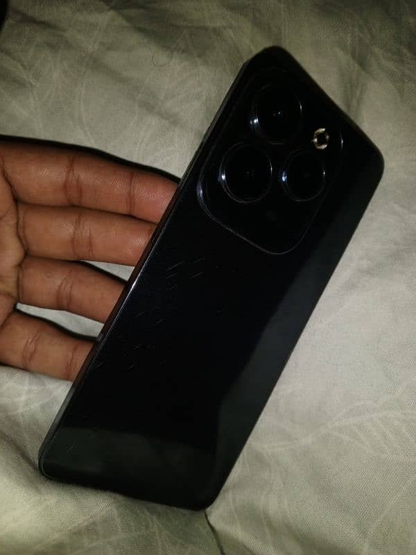 Infinix Hot 40 Pro 8GB 256GB 2