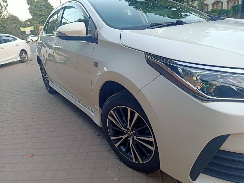 Toyota Corolla Altis 2020 3