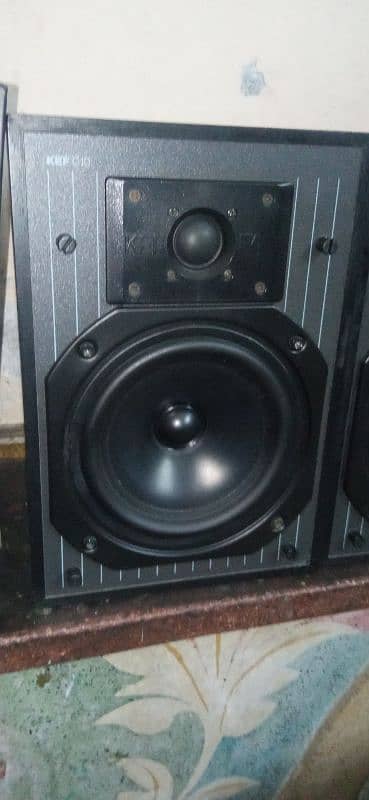 Kef C10 Stereo Bookshelf Speakers 1