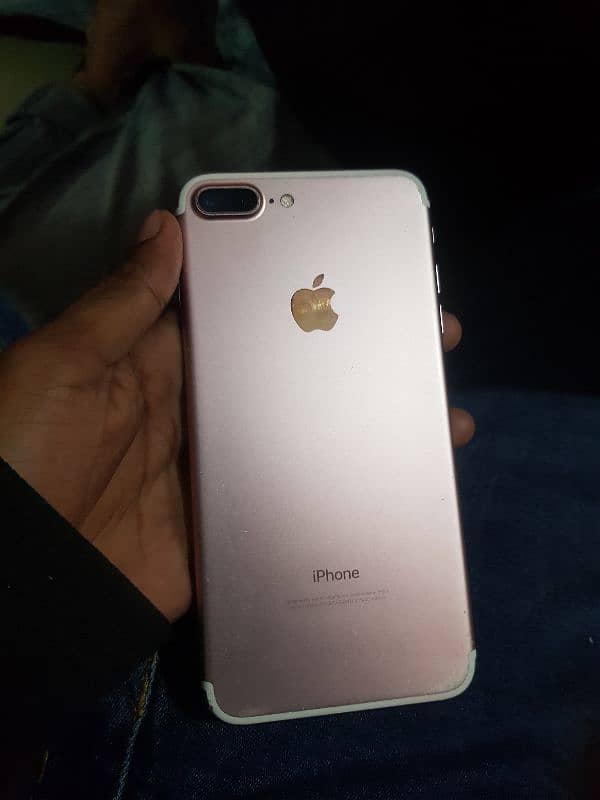 iPhone 7 plus non pta 1