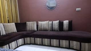 Good condition sofa set