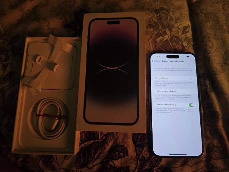 iphone 14 pro max. brand new. 100 battery health. 2