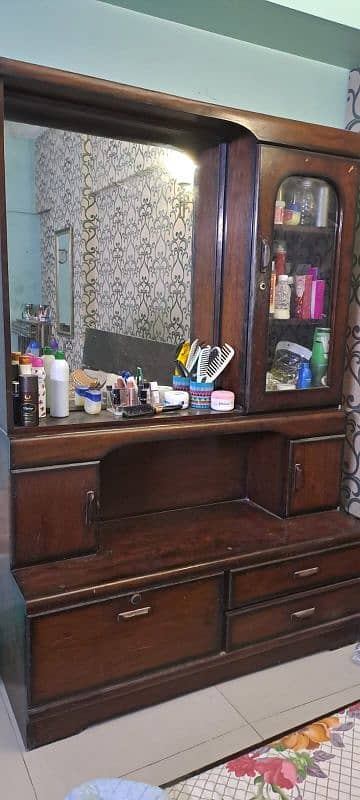 dressing table for sale 0