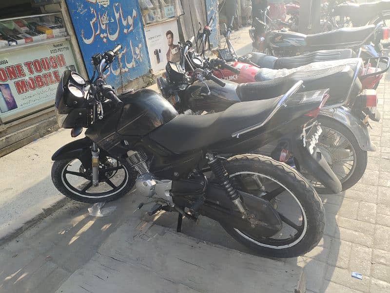 Ybr 125 Black 2017 Model Original Bike No Accident 1