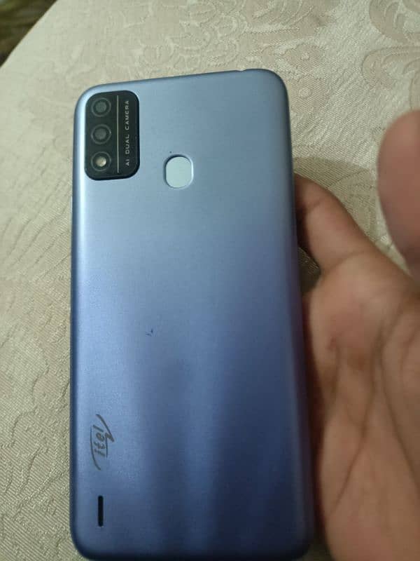 itel A48 pta 2/32 android 10 no box only mobile 3