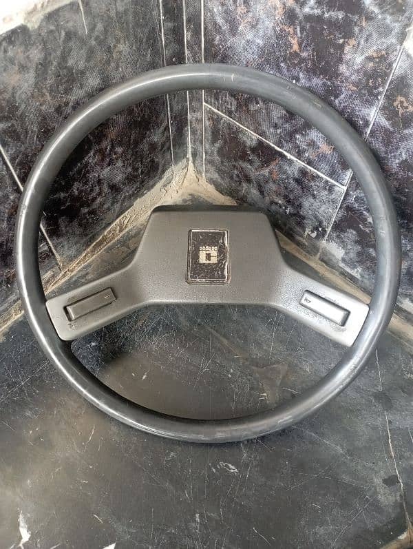 steering wheels 3000 each 6