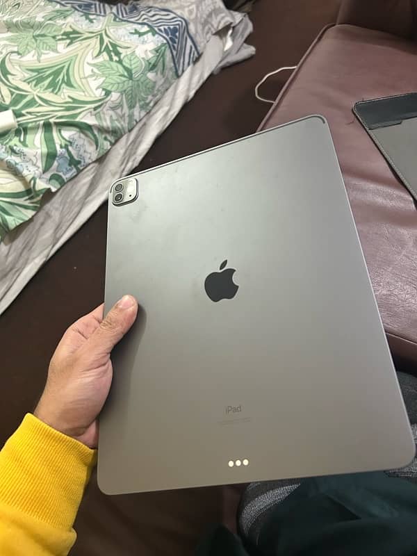 iPad Pro 12.9 inch 256gb M1 5th Generation 2021 1