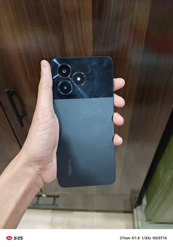 Realme c51 7