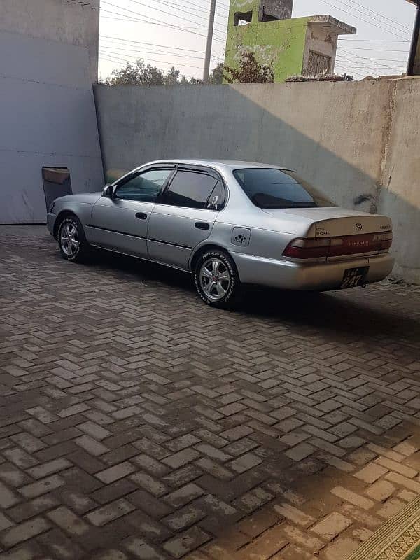 Toyota Corolla LX Limited 1994 3