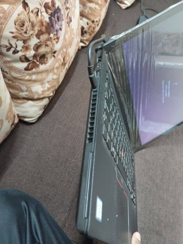 Lenovo i5 6 gen 8 gb ram 128 gb ssd 2