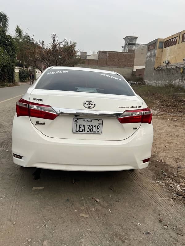 Toyota Altis Grande 2016 0