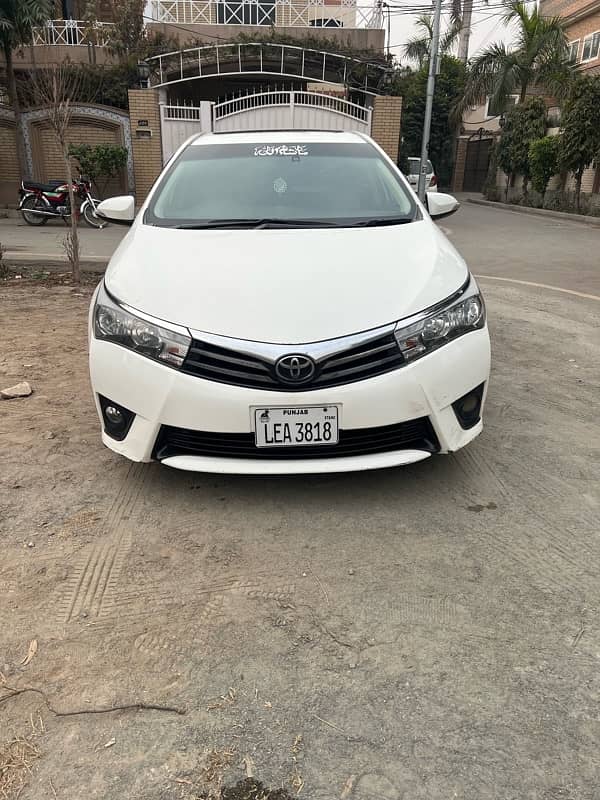 Toyota Altis Grande 2016 4