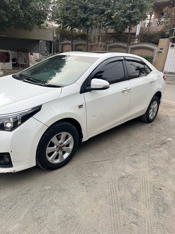 Toyota Altis Grande 2016 6