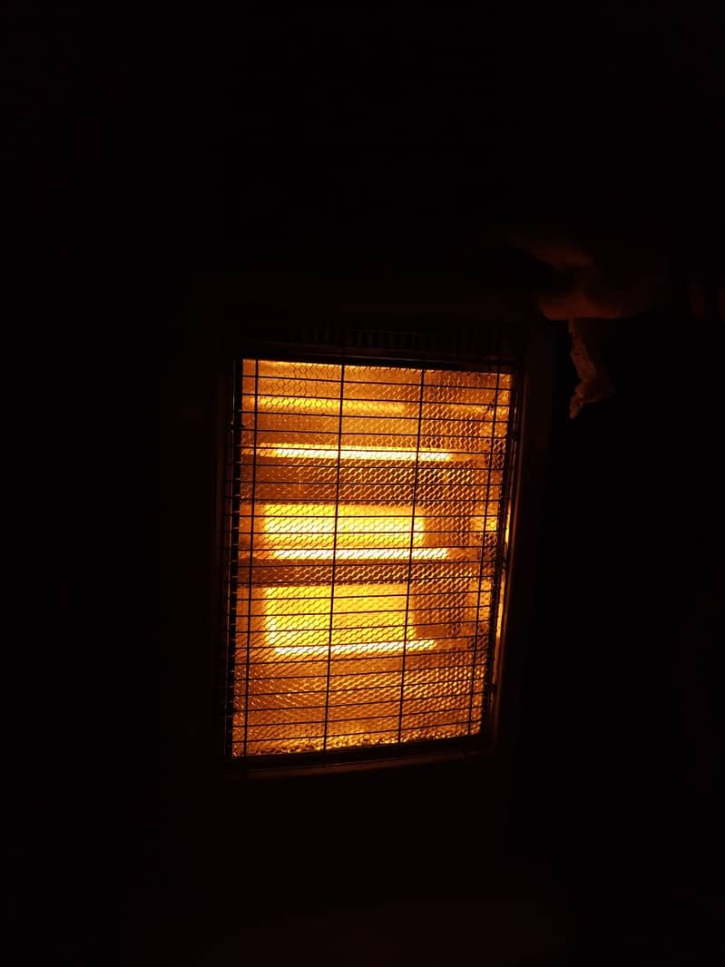 Enviro Halogen Heater – the perfect solution to keep you warm! 2