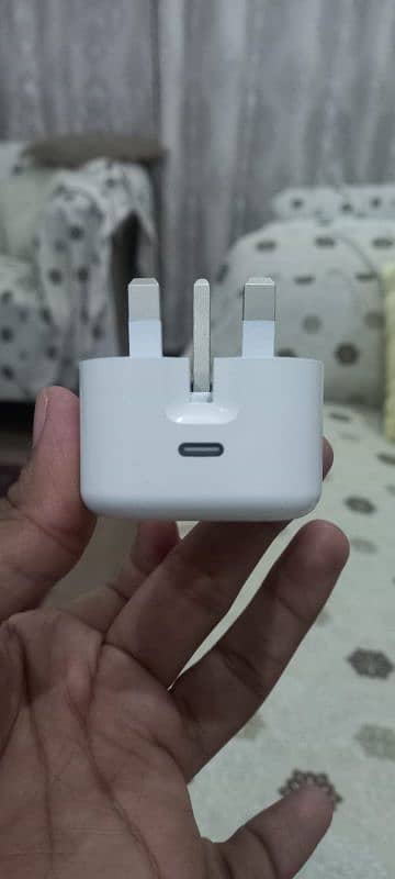 Apple orignal adoptar 20watt 1