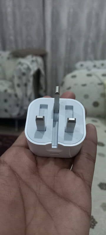 Apple orignal adoptar 20watt 3