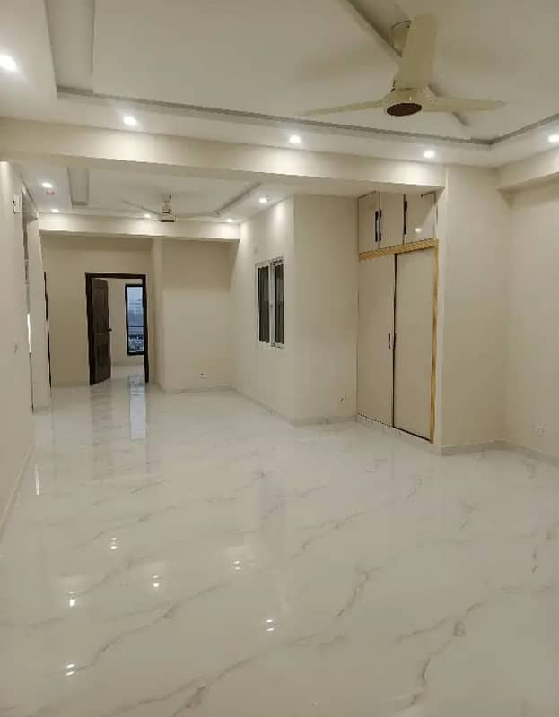 Brand New Warda Hamna 4 Tower First Floor Flat For Sale G-11/3 4