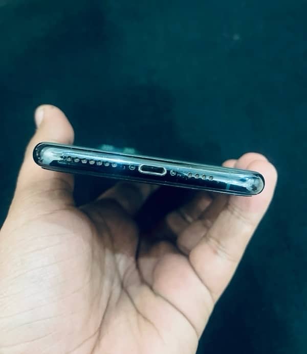 iphone 11 pro max 03256750921 1