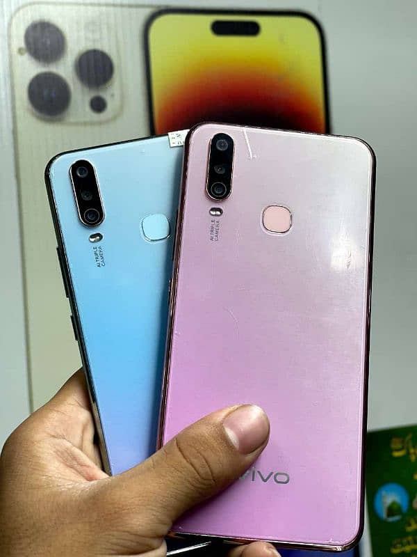 Vivo s1 Y 17 E. t. c 1