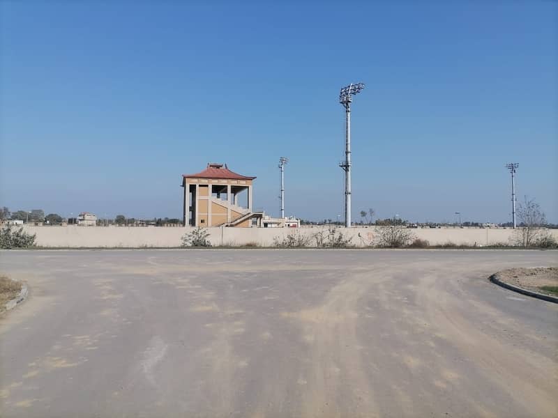 10 Marla Hot Location Plot Available For Sale In LDA City Phase 1 6