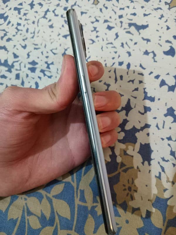 Oppo F17 Pro 8/128 PTA Approved 1