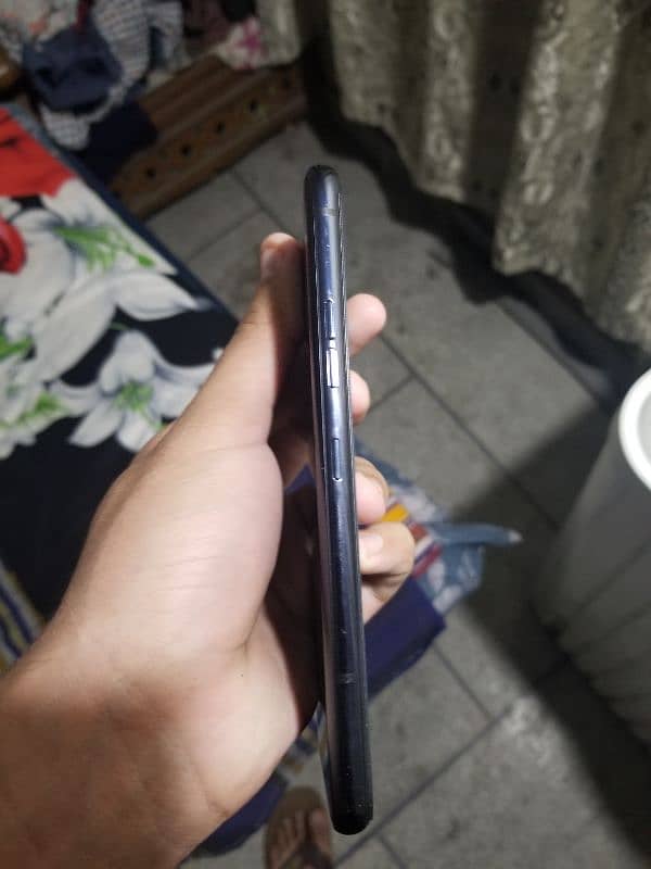 LG G8X THINQ 6+128GB EXCHANGE POSSIBLE 4