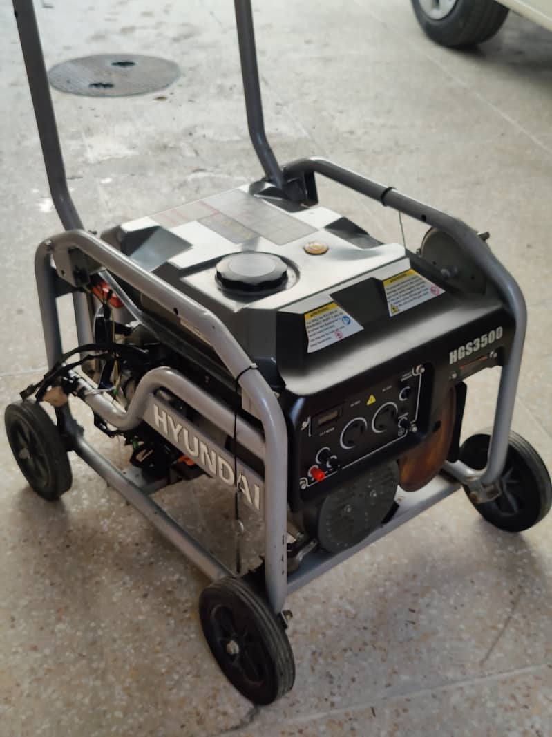 Hyundai Gasoline Generator 3 KW (HGS3500) 0