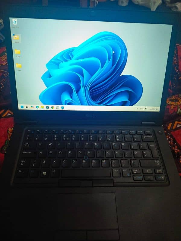 DELL 5490 TOUCHSCREEN 11