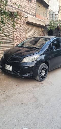 Toyota Vitz 2011