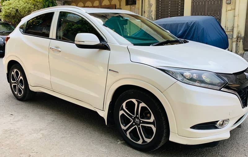 Honda Vezel 2015 3