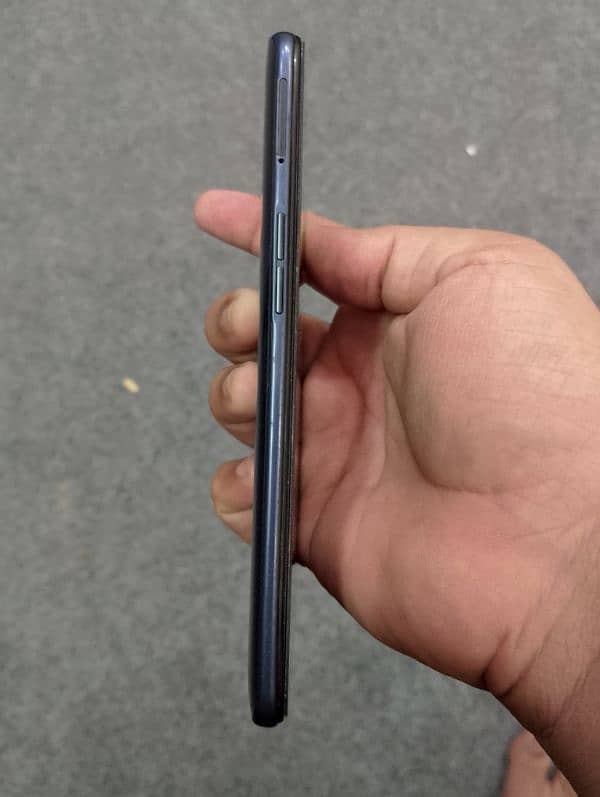 Oppo Reno Z 8GB RAM 256GB Memory 4