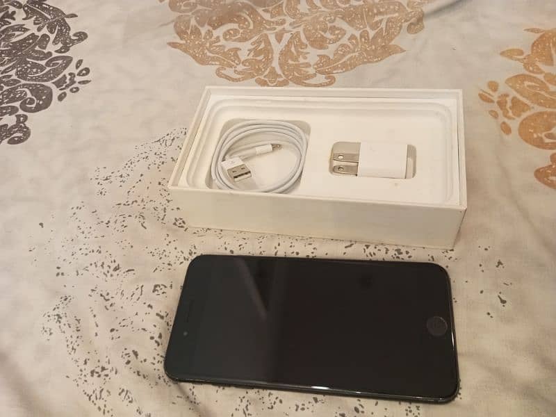 iPhone 7 plus 128 gb mate black 12