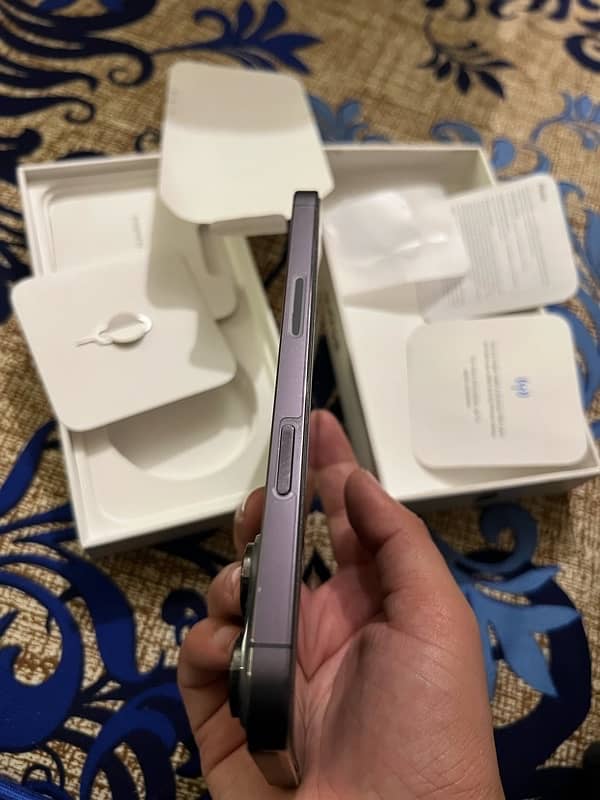 iphone 14 Pro Max 128GB Non PTA Full Sime Time Available 4 months 5