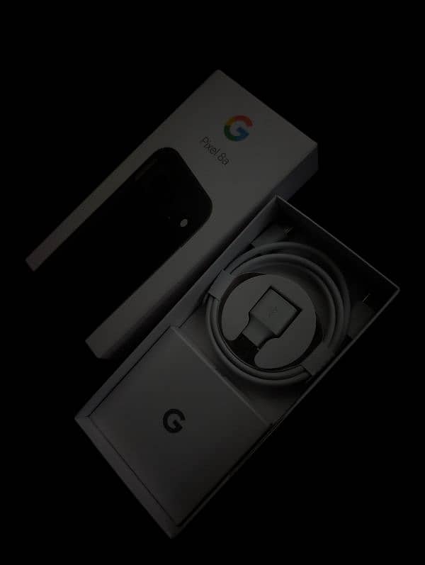 Google Pixel 8a Non pta with box 1