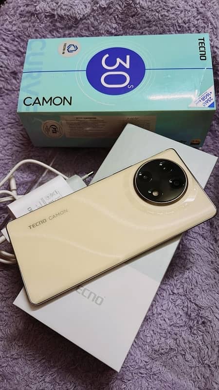 camon 30s 8/256 Price (57k) 4