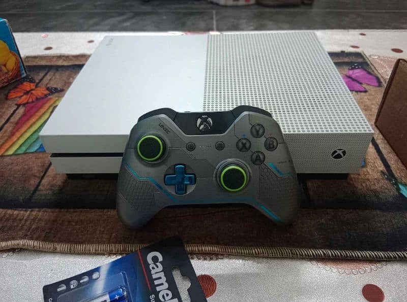 Xbox 1s 500GB 0