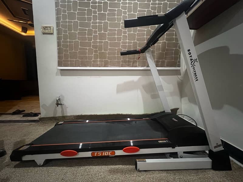 ROYAL FITNESS Treadmill Fitness Machine & Gym Equipment 1