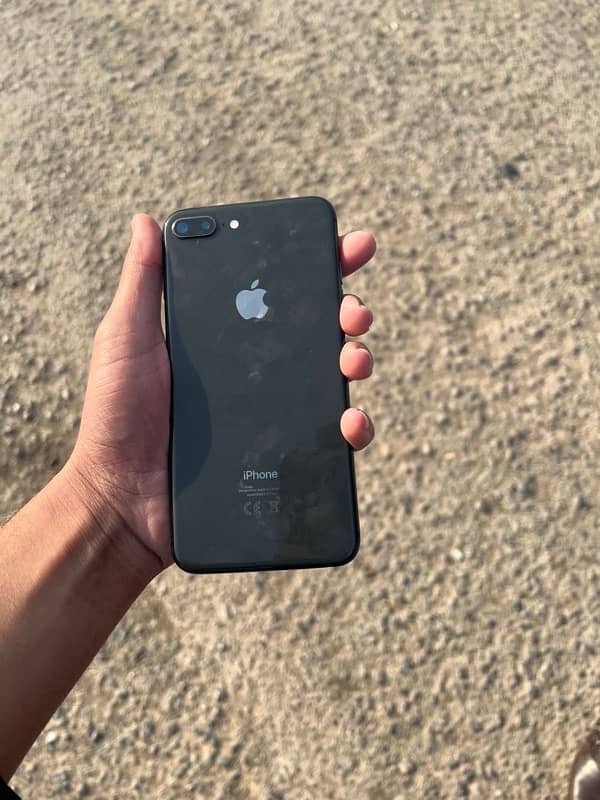 iphone 8 plus 1