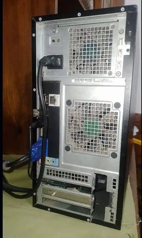 Dell tower PC core I 3 2