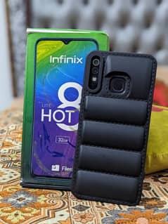 Hot 8 lite with Box