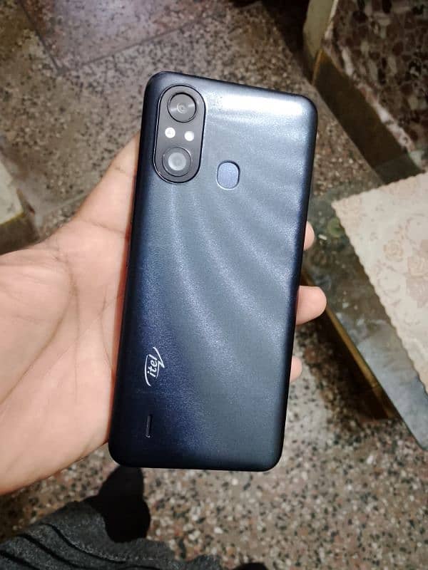 itel A49 (A58 pro 4G) 2/32 GB 10/10 lush phone PTA official Approved. 8