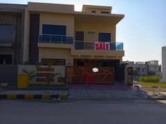 Gorgeous Prime Location 10 Marla House For Sale Available In Bahria Town Phase 8